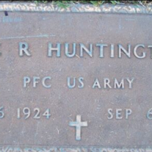 Lee R. Huntington,Jr (grave)