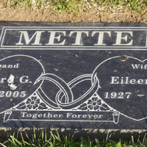 Bernard G. Mette (grave)