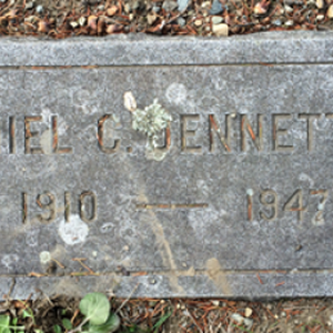 D. Dennett,Jr (grave)