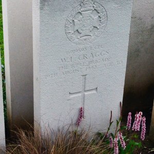 W.L. Craggs (Grave)