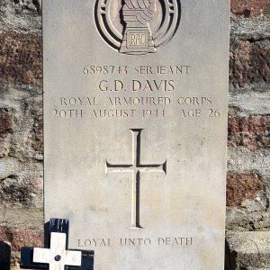 G.D. Davis (Grave)