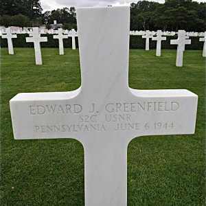E. Greenfield (Grave)