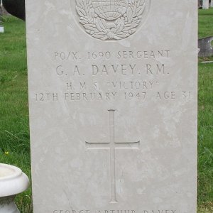 G. Davey (Grave)