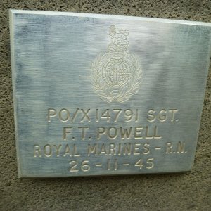 F. Powell (Grave)