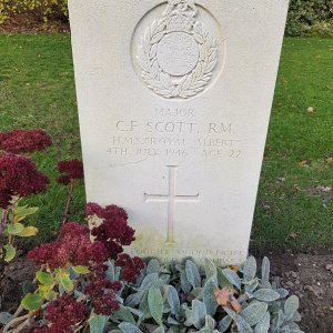 C. Scott (Grave).jpg