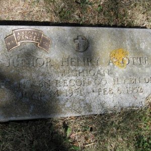 H. Ayote (Grave)