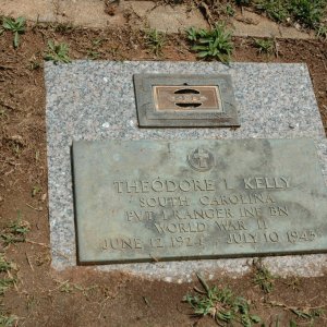 T. Kelly (Grave)