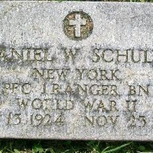 D. Schultz (Grave)