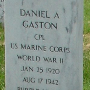 D. Gaston (Grave)