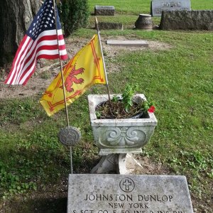 J. Dunlop (Grave)