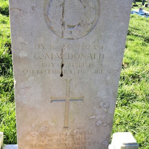 G. Macdonald (Grave)