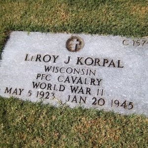 L. Korpal (Grave)