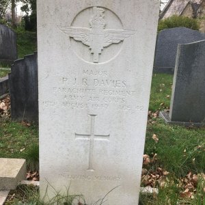 P. Davies (Grave)