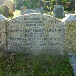 R. Bennett (Grave)