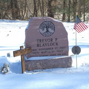 T. Blaylock (Grave)