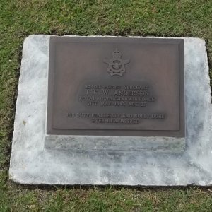J. Anderson (Grave)