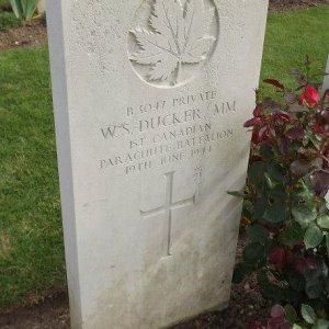 W. Ducker (Grave)
