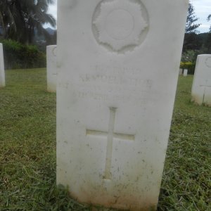 K. Tique (Grave)