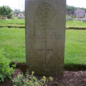 P. Ayton (Grave)