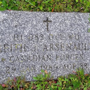 K. Arsenault (Grave)