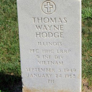 T. Hodge (Grave)