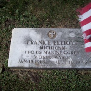 F. Elliott (Grave)