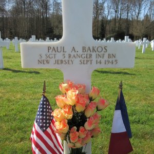 P. Bakos (Grave)