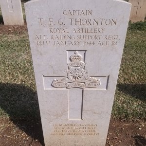 T. Thornton (Grave)