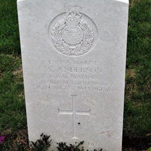 A. Anderson (Grave)
