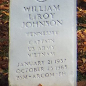 W.L. Johnson (Grave)