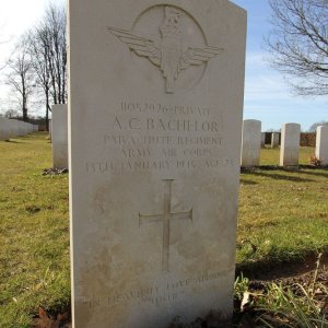 A. Bachelor (Grave)
