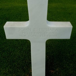 J. Fusiara (Grave)