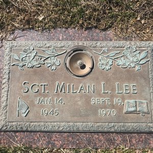 M. Lee (Grave)