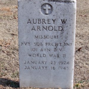 A. Arnold (Grave)