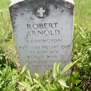 R. Arnold (Grave)