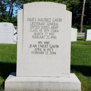 J. Gavin (Grave)