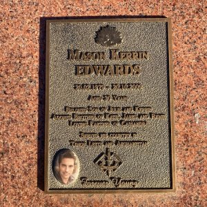 M. Edwards (Grave)