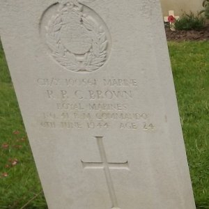 R. Brown (Grave)