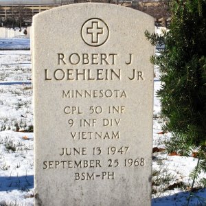R. Loehlein (Grave)