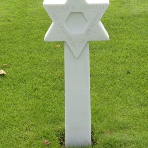 D. Lindheim (Grave)