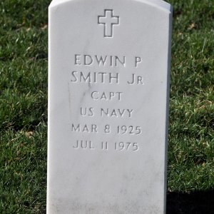 E. Smith (Grave)