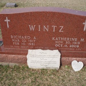 R. Wintz (Grave)