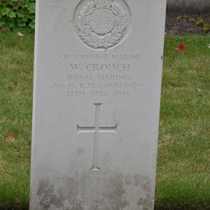 W. Crouch (Grave)