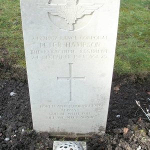 P. Hampson (Grave)