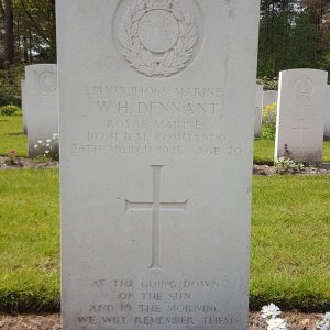 W. Dennant (Grave)