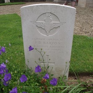 F. Barton (Grave)