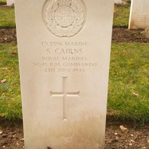 S. Cairns (Grave)
