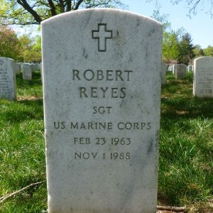 R. Reyes (Grave)