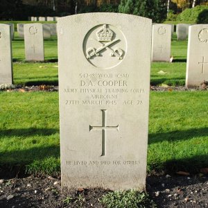 D. Cooper (Grave)
