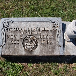 M. Bergfeld (Grave)